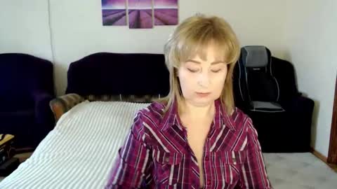 Snapshot of tattease chatting on 7, 5, 2026 Tattease online show from 7, 5, 2026