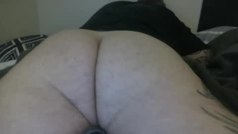 Snapshot of tattooedscorpioaz65 chatting on 19, 6, 2026 tattooedscorpioaz65 online show from 19, 6, 2026