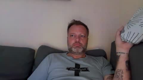 Snapshot of tattoomanforgirls chatting on 16, 6, 2026 tattoomanforgirls online show from 16, 6, 2026