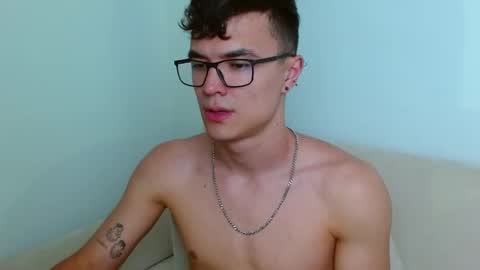 Snapshot of taurus4k chatting on 16, 12, 2024 taurus4k online show from 16, 12, 2024