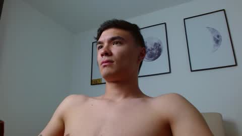 Snapshot of taurus4k chatting on 8, 2, 2025 taurus4k online show from 8, 2, 2025