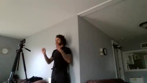 Snapshot of taurusbaeforever chatting on 25, 11, 2025 taurusbaeforever online show from 25, 11, 2025