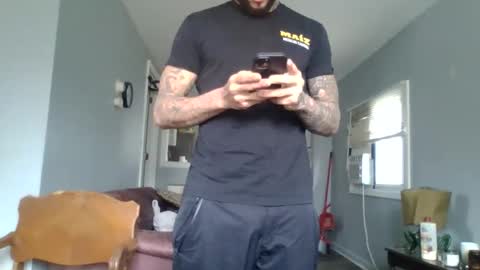 Snapshot of taurusbaeforever chatting on 20, 12, 2025 taurusbaeforever online show from 20, 12, 2025