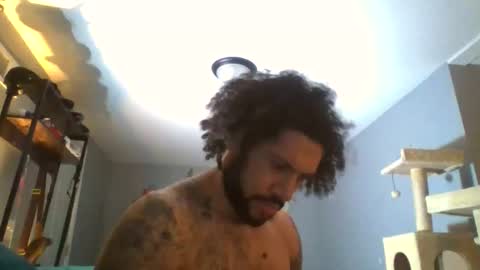 Snapshot of taurusbaeforever chatting on 13, 4, 2026 taurusbaeforever online show from 13, 4, 2026