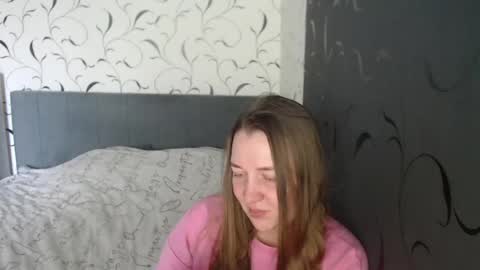 Snapshot of taxxxu chatting on 16, 5, 2026 Diana online show from 16, 5, 2026