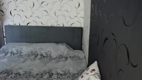 Snapshot of taxxxu chatting on 1, 7, 2026 Diana online show from 1, 7, 2026