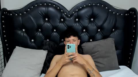 T A Y L E R  online show from 6, 3, 2025