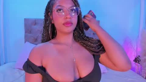 Snapshot of taylor_sexyy chatting on 25, 9, 2025 Taylor online show from 25, 9, 2025