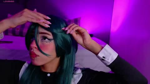 TAYLOR  online show from 1, 12, 2025