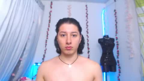 Taylorsweet1111 online show from 2, 7, 2026