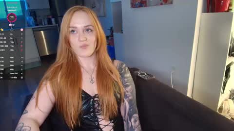 Snapshot of taylortait chatting on 26, 2, 2026 Taylor Tait online show from 26, 2, 2026