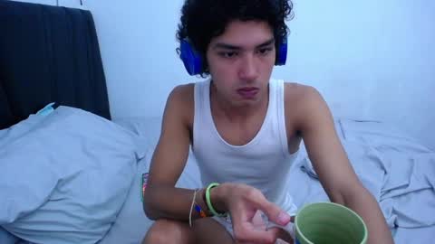 Tayron online show from 15, 1, 2025