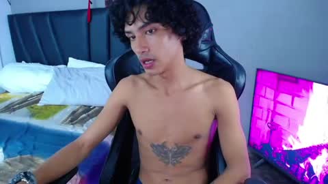 Snapshot of tayronx33 chatting on 31, 5, 2026 Tayron online show from 31, 5, 2026