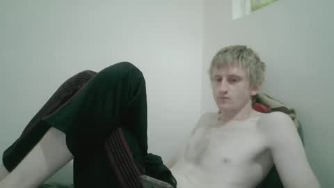 Snapshot of tcute0 chatting on 1, 5, 2026 tcute0 online show from 1, 5, 2026