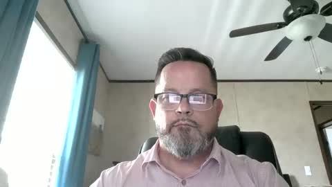 Snapshot of tdhawk87 chatting on 4, 5, 2026 tdhawk87 online show from 4, 5, 2026