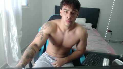 Snapshot of team23hot0 chatting on 21, 9, 2025 team23hot0 online show from 21, 9, 2025