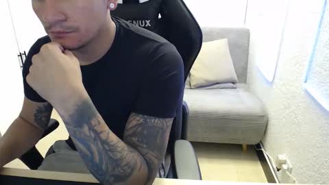 Snapshot of team_dinamite69 chatting on 9, 2, 2026 DYNAMITE DUO69 online show from 9, 2, 2026