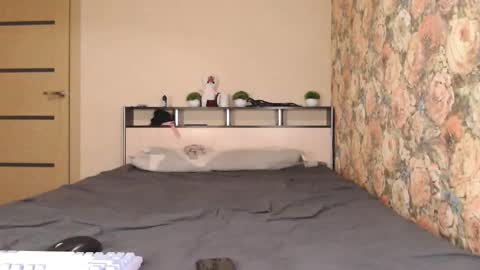 Snapshot of tearjuly chatting on 18, 12, 2025 July online show from 18, 12, 2025