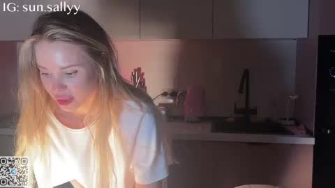 Sally and Sandy online show from 20, 6, 2026
