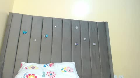 queen online show from 11, 2, 2025