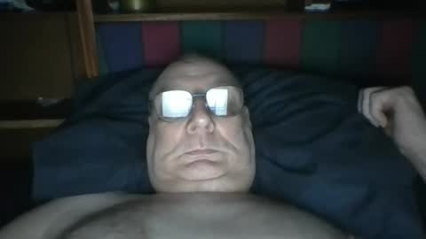 Snapshot of tebb61 chatting on 26, 4, 2026 Mark online show from 26, 4, 2026