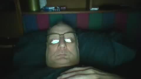 Snapshot of tebb61 chatting on 19, 5, 2026 Mark online show from 19, 5, 2026