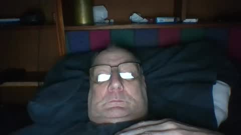 Snapshot of tebb61 chatting on 28, 5, 2026 Mark online show from 28, 5, 2026