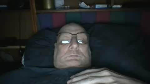 Snapshot of tebb61 chatting on 29, 5, 2026 Mark online show from 29, 5, 2026