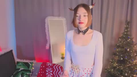 Snapshot of tecna_tonic chatting on 19, 12, 2025 all me precious online show from 19, 12, 2025