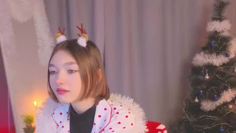 Snapshot of tecna_tonic chatting on 22, 12, 2025 all me precious online show from 22, 12, 2025