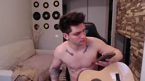 Teddy online show from 13, 4, 2026