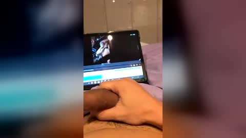 Mia And Teddy online show from 12, 7, 2026