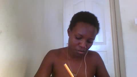 Snapshot of tee_kaicy chatting on 18, 12, 2024 kaicy online show from 18, 12, 2024