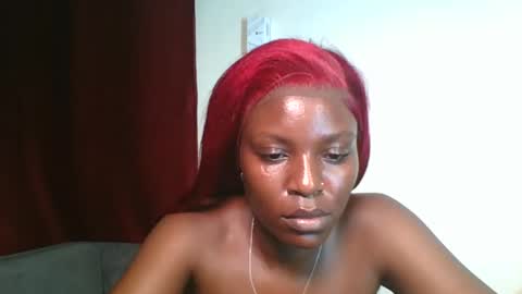 Snapshot of tee_kaicy chatting on 22, 10, 2025 kaicy online show from 22, 10, 2025