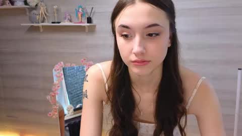 Snapshot of teeaapsex chatting on 31, 5, 2026 Alice and Cassie online show from 31, 5, 2026