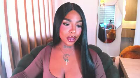 Snapshot of teerry__ chatting on 22, 10, 2025 Teerry online show from 22, 10, 2025