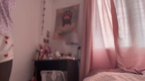 Amy No penetration Virgiin giirl online show from 30, 11, 2025