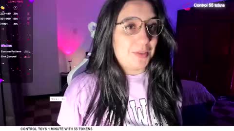 Snapshot of tellme_maddie chatting on 10, 6, 2026 Maddie online show from 10, 6, 2026