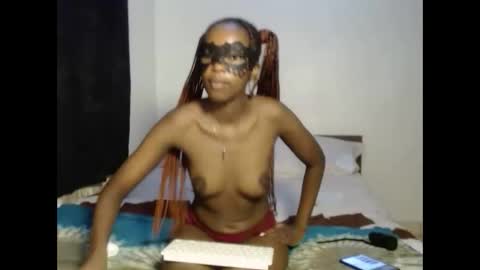 Snapshot of tempting_vibe chatting on 27, 5, 2026 tempting_vibe online show from 27, 5, 2026