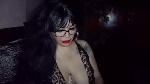 Snapshot of temptresscrystalia chatting on 19, 4, 2026 talia i m french girl online show from 19, 4, 2026