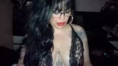 Snapshot of temptresscrystalia chatting on 28, 6, 2026 talia i m french girl online show from 28, 6, 2026
