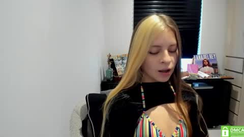 Snapshot of temptressweet chatting on 6, 7, 2026 Scar online show from 6, 7, 2026