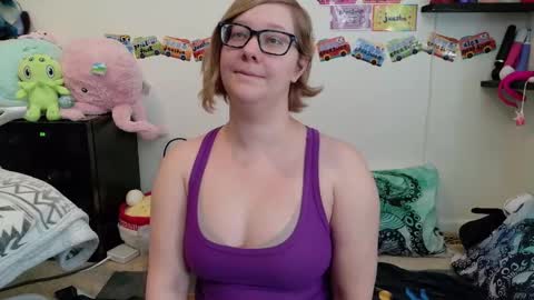 Snapshot of ten_tickle_pixie chatting on 4, 2, 2026 Pixie and Tentacle Overlord online show from 4, 2, 2026