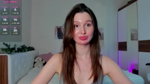 Snapshot of tender_babyy chatting on 28, 1, 2025 Sexy girl Li online show from 28, 1, 2025