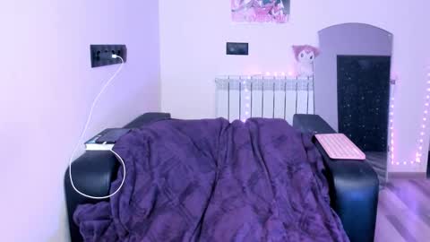 Kira online show from 13, 2, 2026