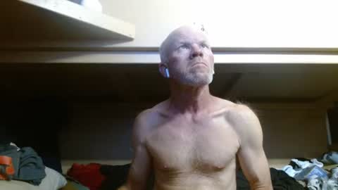 Snapshot of terdy2366 chatting on 10, 9, 2025 terdy2366 online show from 10, 9, 2025