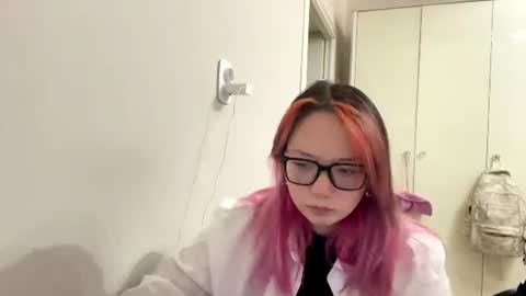 Snapshot of teriglander chatting on 24, 6, 2026 teriglander online show from 24, 6, 2026