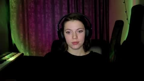 Anny Simpson online show from 11, 3, 2026