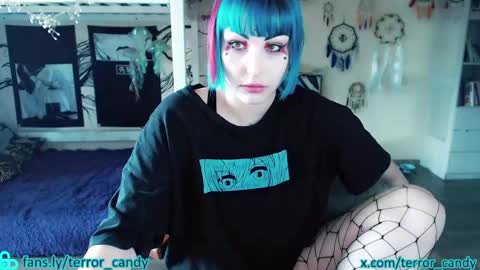Snapshot of terror_candy chatting on 13, 4, 2026 CRY BABY online show from 13, 4, 2026