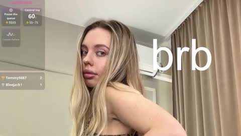 tessaadorablee online show from 27, 3, 2026